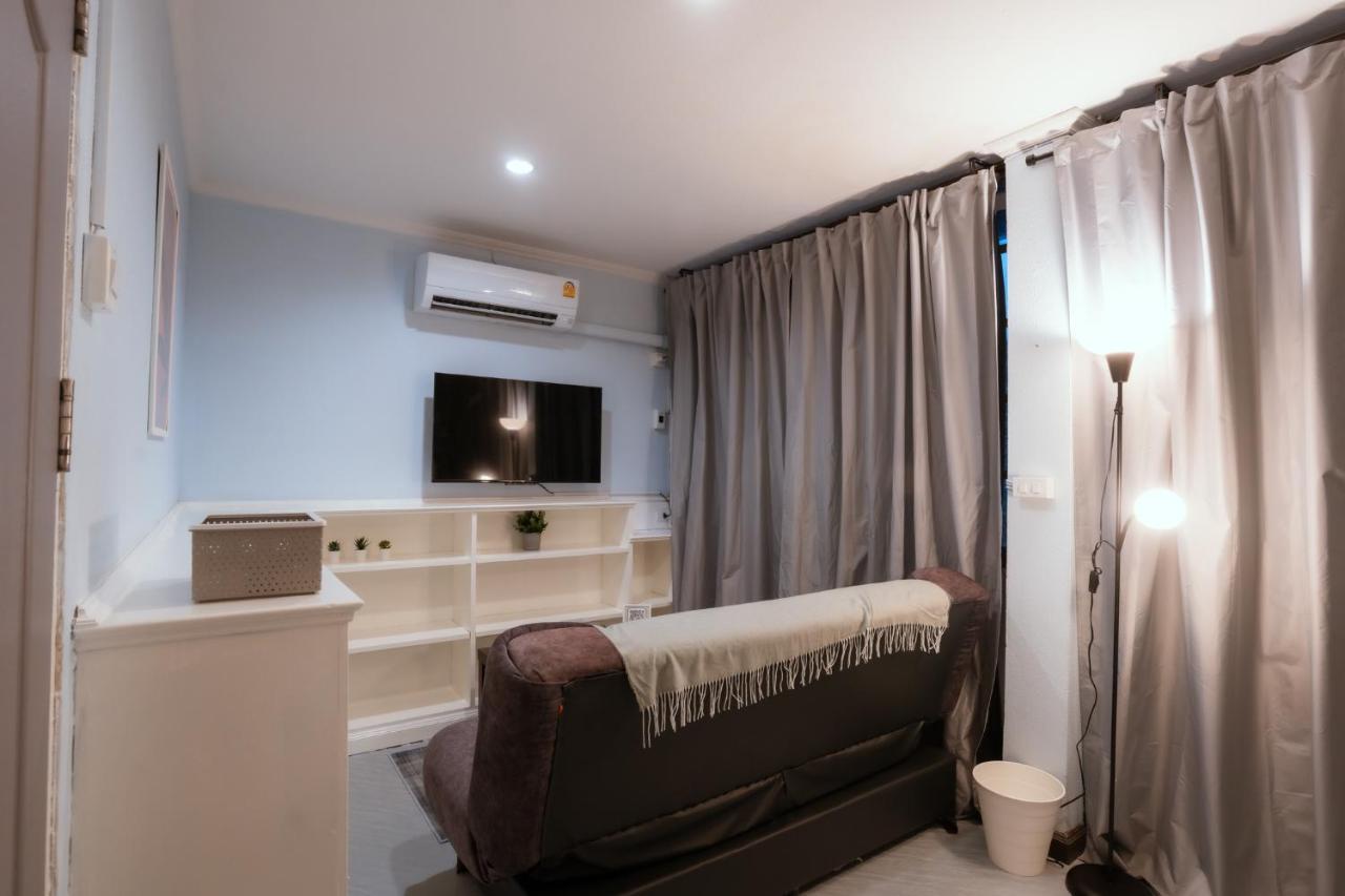 420 Hostel - Ekkamai Buds & Beds Банкок Екстериор снимка